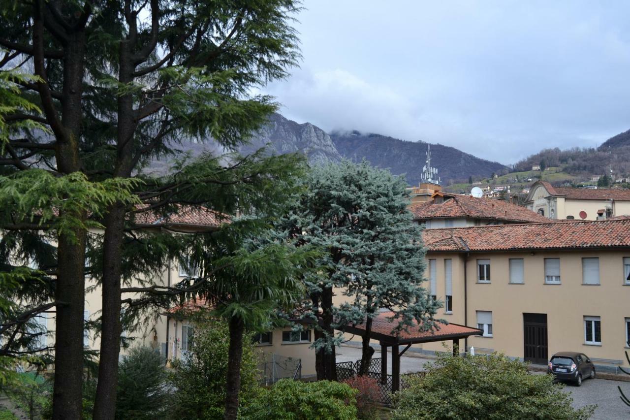 Villa Casa Del Cedro - Cedar House Lecco Exterior foto